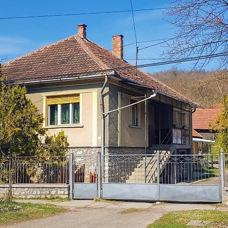 Garan Guesthouse Jósvafo Exterior foto